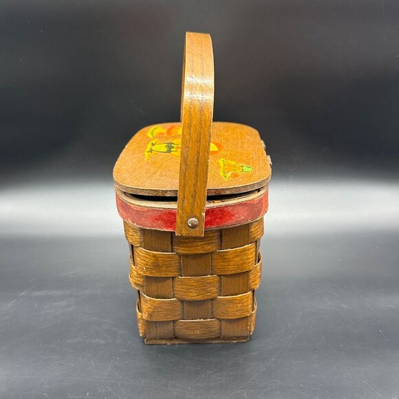 Vintage Basket Purse Frog Mushroom 1970s Decoupage Handbag Kitschy Top Handle - Picture 5 of 16